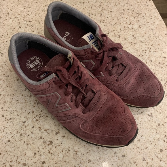 New Balance 420 - Picture 1 of 2
